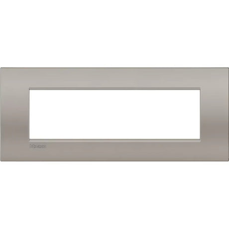 gid://shopify/Product/10833377296717_1