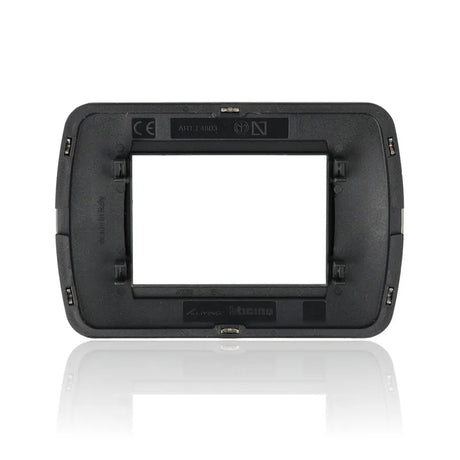 gid://shopify/Product/10833316381005_2