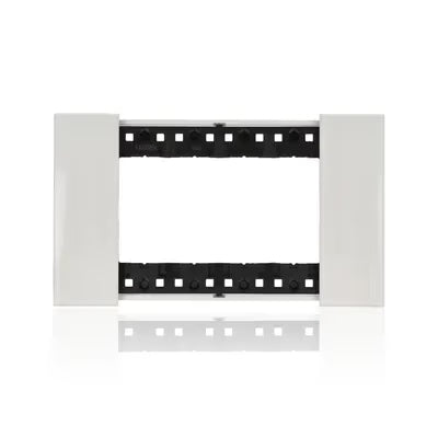 gid://shopify/Product/10833139564877_1