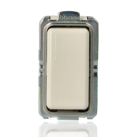 gid://shopify/Product/10833160307021_1