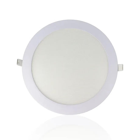 gid://shopify/Product/10833843618125_3