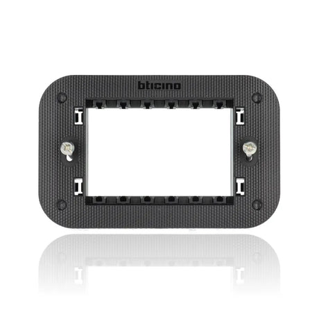 gid://shopify/Product/10833059479885_1