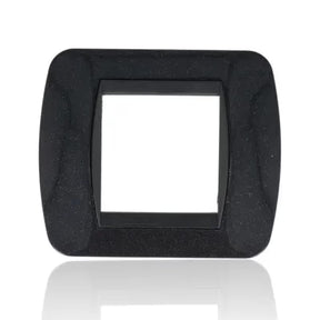 gid://shopify/Product/10833215684941_1