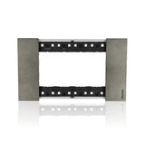 gid://shopify/Product/10833140646221_3
