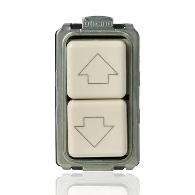 gid://shopify/Product/10833088676173_1