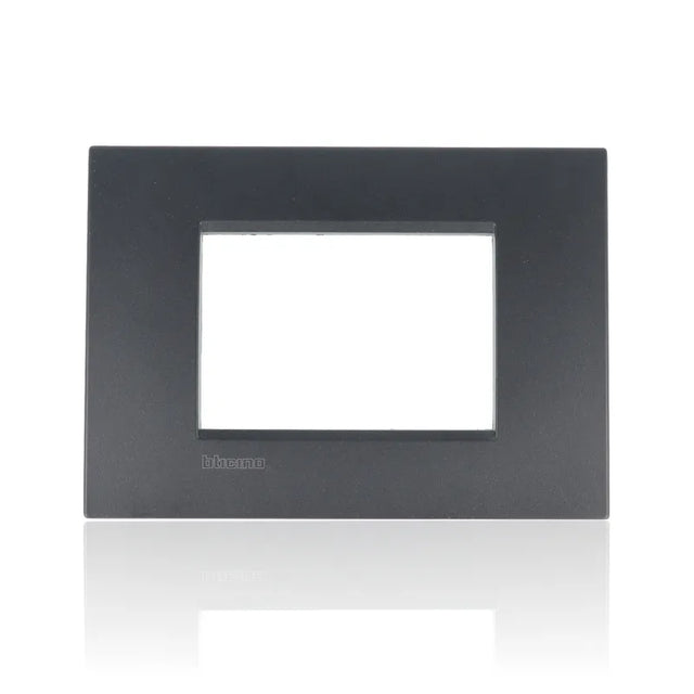 gid://shopify/Product/10833126228301_1