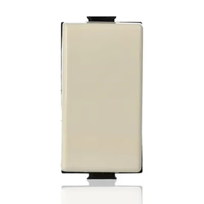 gid://shopify/Product/10833179705677_1