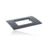 gid://shopify/Product/10833126228301_3