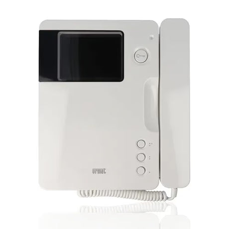 gid://shopify/Product/10833999561037_3