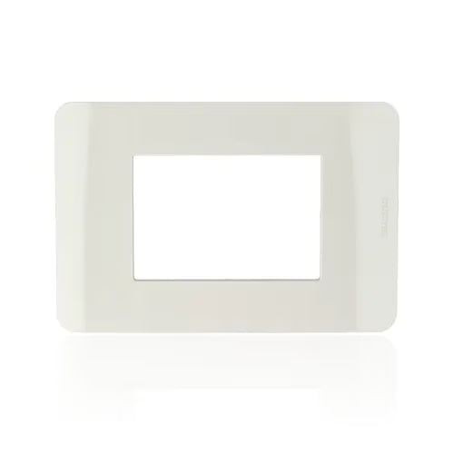 gid://shopify/Product/10833309925709_3