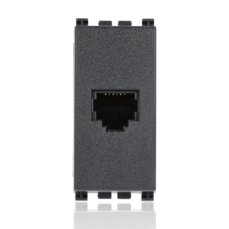 gid://shopify/Product/10830863696205_1